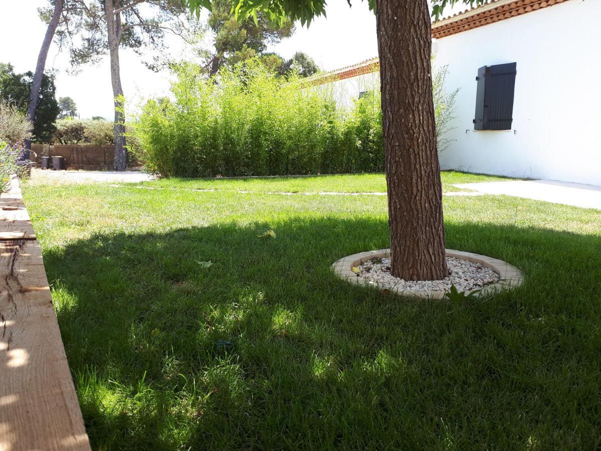 Vacances En Provence Verte Villa Garéoult Exterior foto